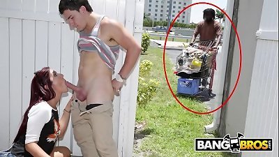 BANGBROS - Sophia Steele Gives Peter Green A Public fellatio While importunate walks On By
